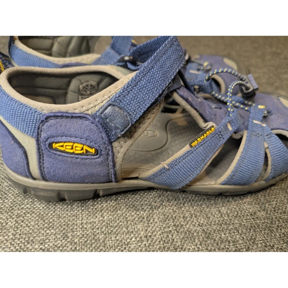 Keen Seacamp II CNX Blue Depths Gargoyle Sport Sandals Size 5 Youth - 1010096